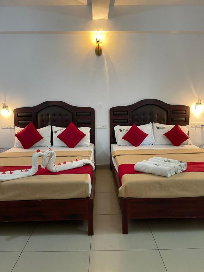 Periyar Woods Bed & Breakfast Thekkady Exterior photo