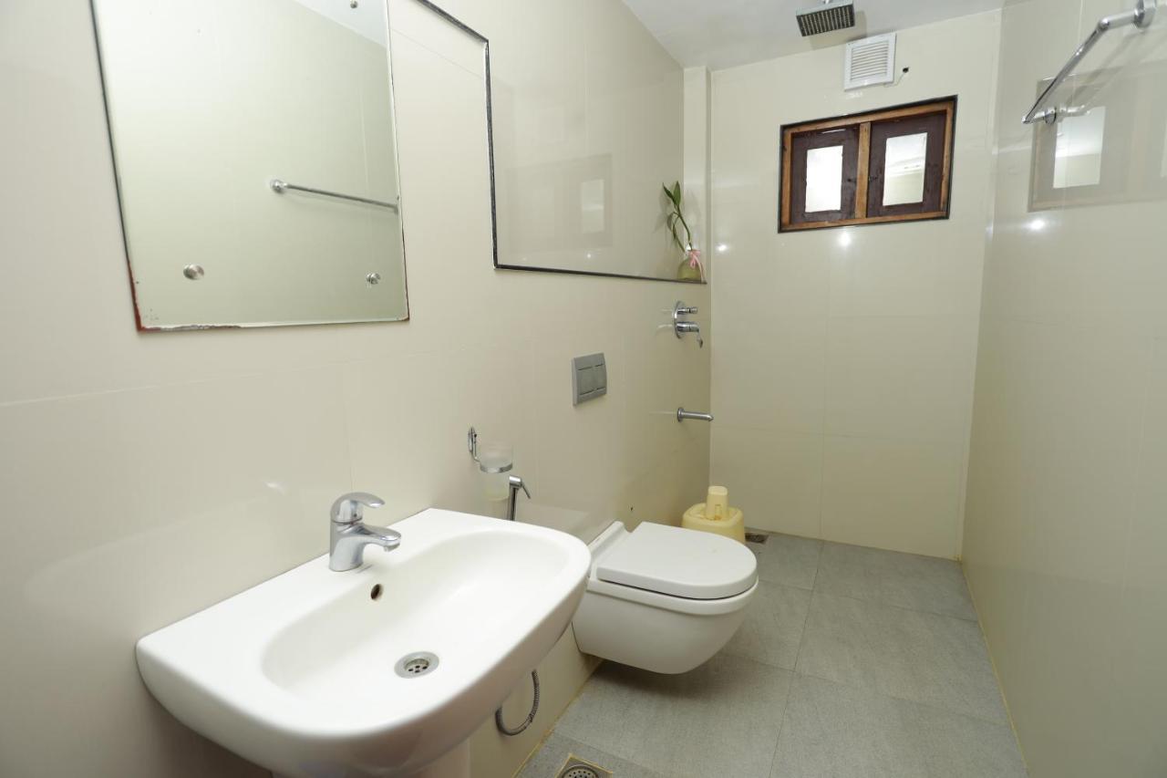 Periyar Woods Bed & Breakfast Thekkady Exterior photo