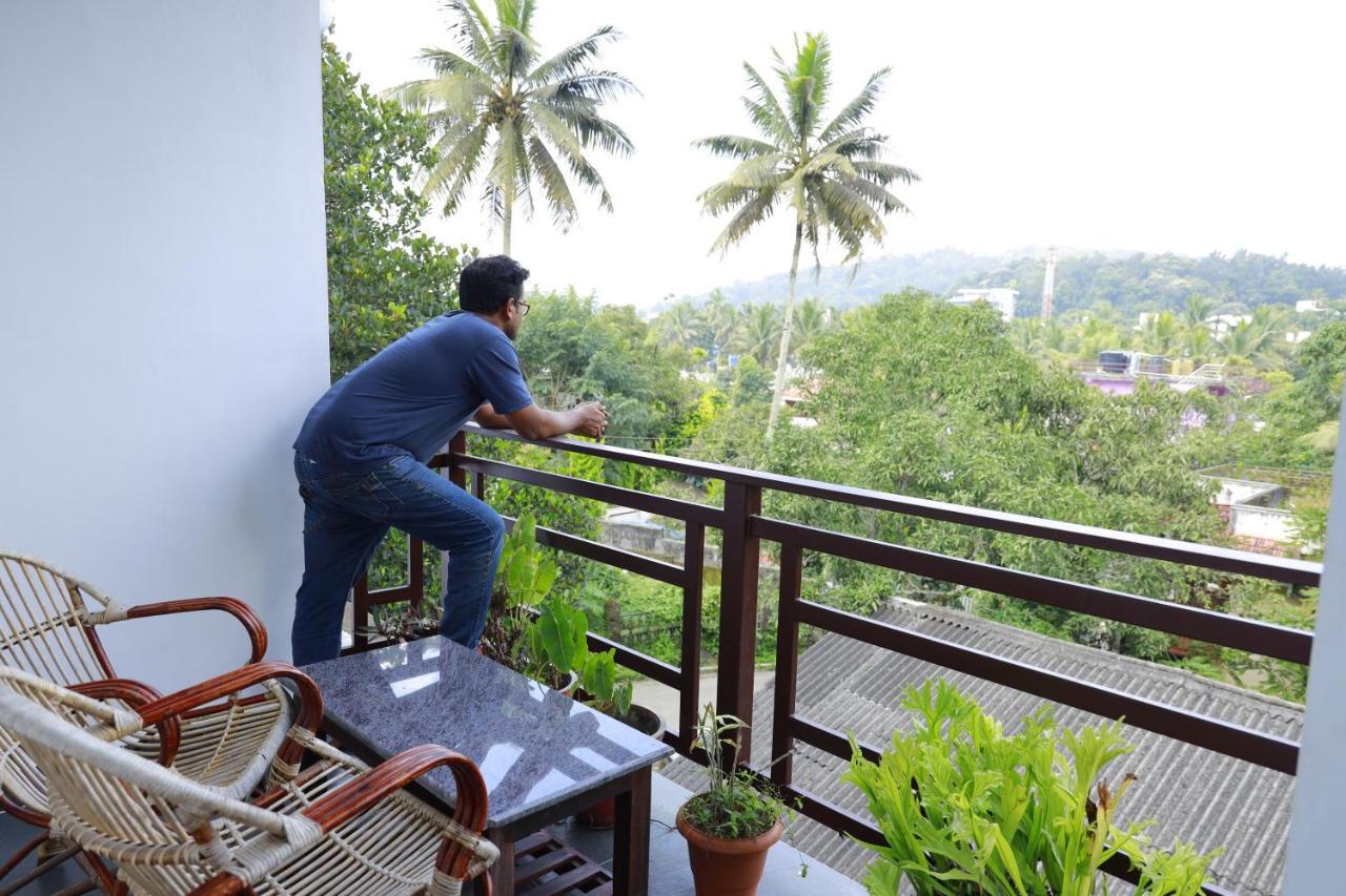 Periyar Woods Bed & Breakfast Thekkady Exterior photo