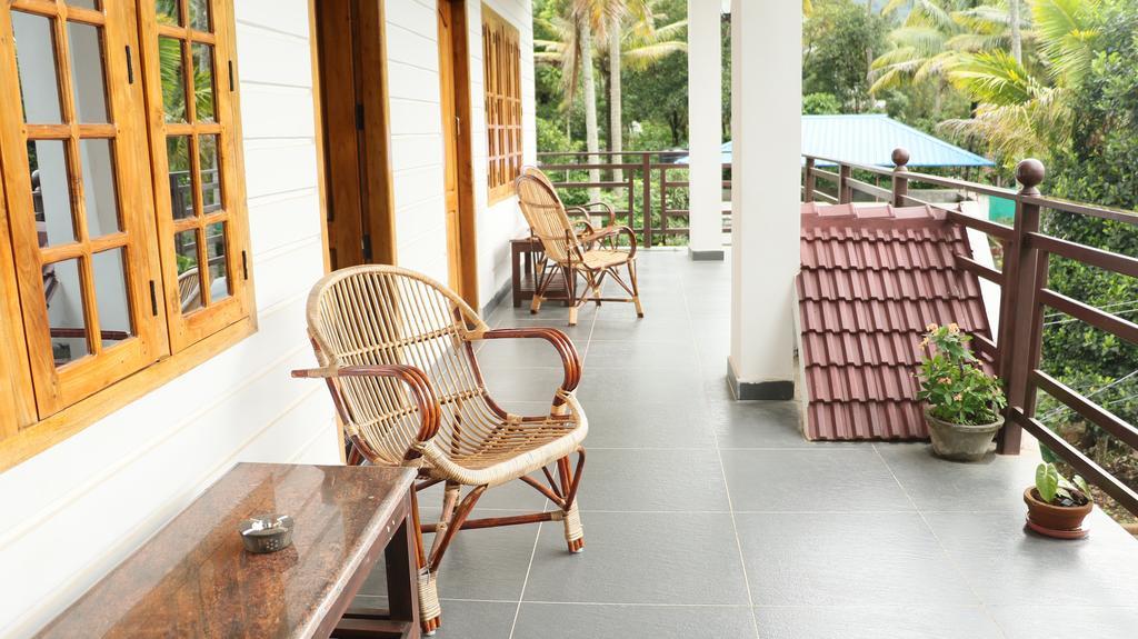 Periyar Woods Bed & Breakfast Thekkady Room photo